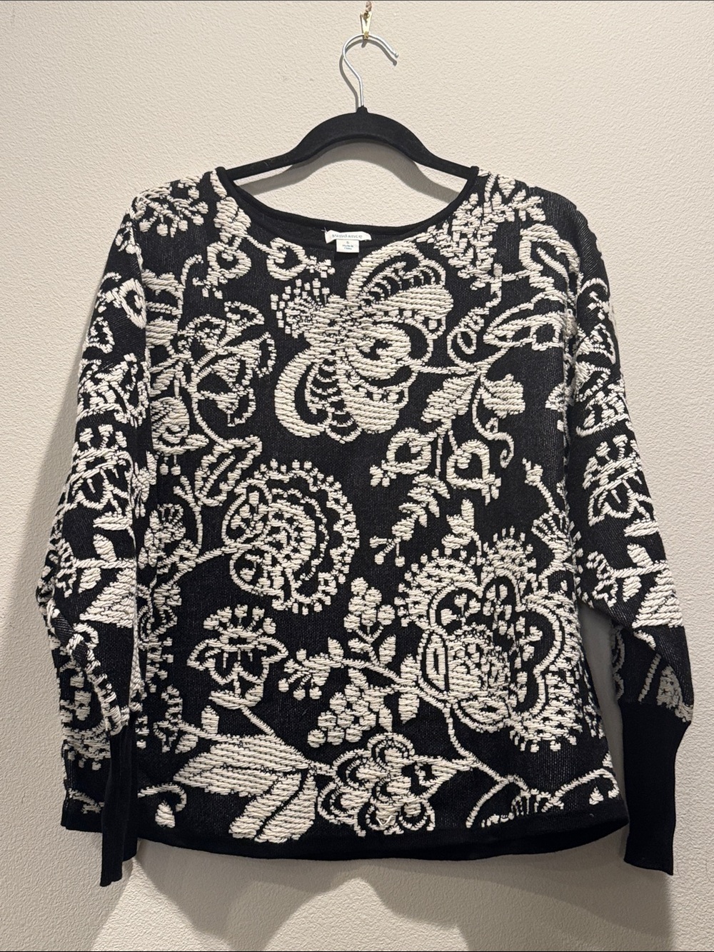 Sundance Black & Cream Floral Knit Pullover